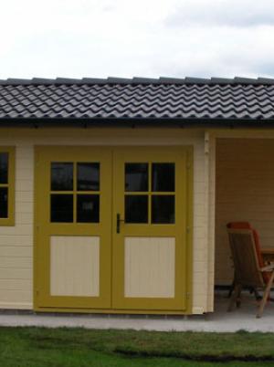 blokhut met zithoek en oversteek