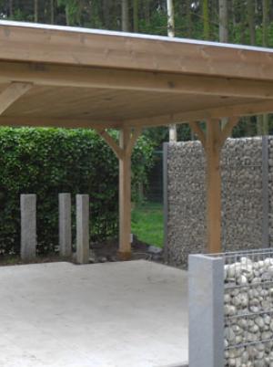 Carport in hout met plat dak